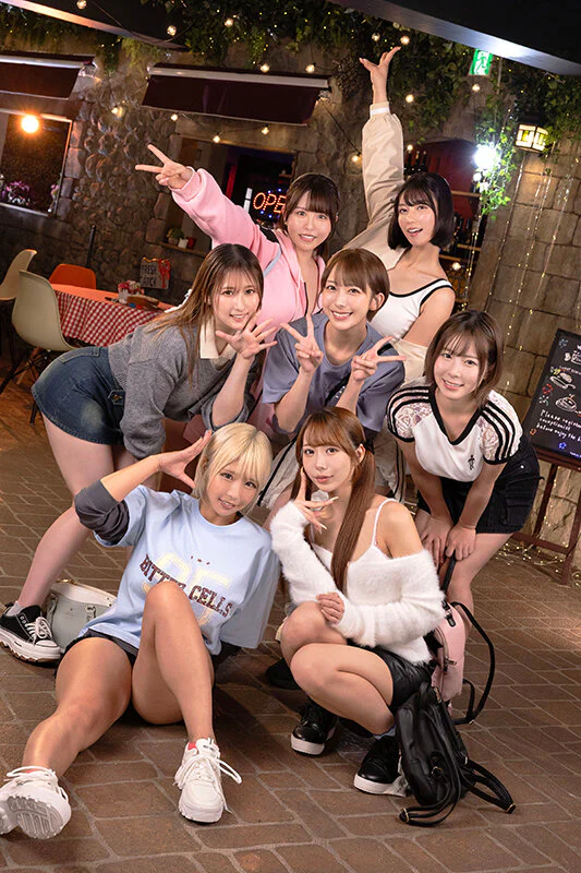 女子友7人がいる人生 画像1